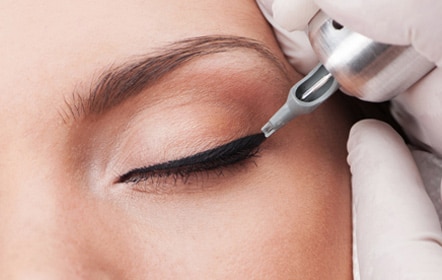 Eyeliner tatoeëren Faceable Cosmetics